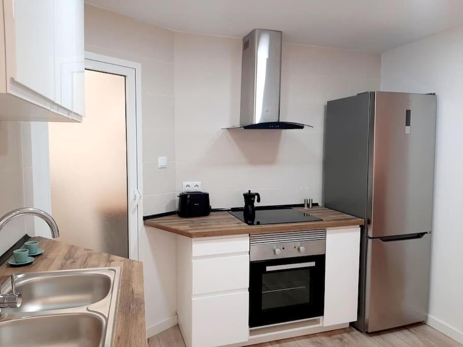 Confortable Apartamento En Elche Kültér fotó