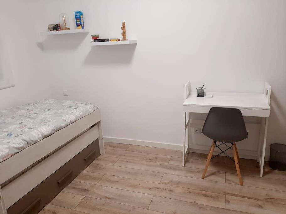 Confortable Apartamento En Elche Kültér fotó